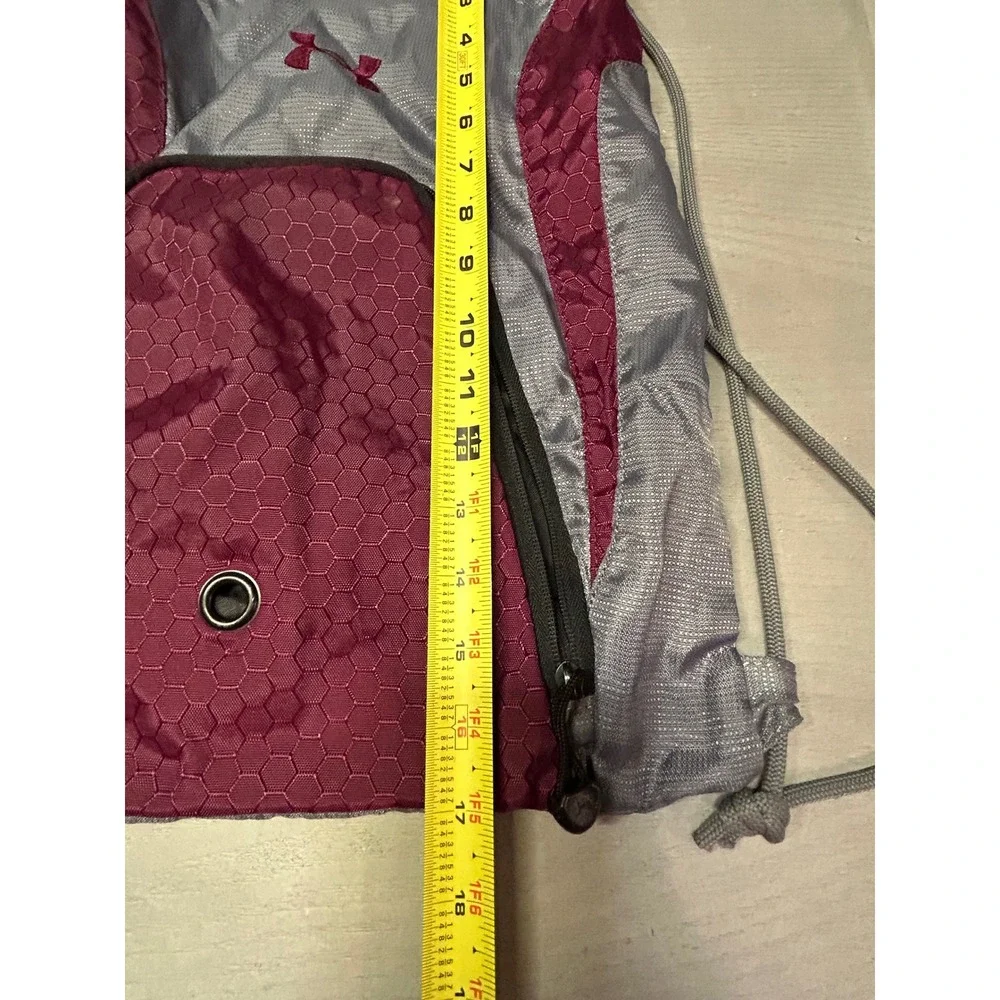 Under Armour‎ Sackpack Drawstring Backpack Gym Bag Maroon Grey UA Logo Front Zip